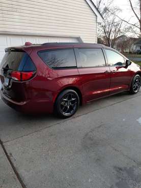 Chrysler Pacifica Touring L - cars & trucks - by owner - vehicle... for sale in Carrollton, VA