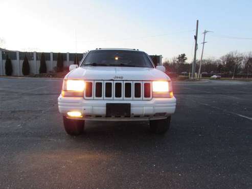 98 Jeep Grand Chrokee Ltd for sale in Reading, MA