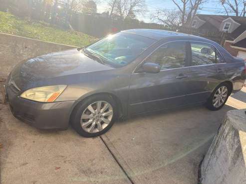 Honda Accord EX-L V6 - cars & trucks - by owner - vehicle automotive... for sale in Springfield Gardens, NY