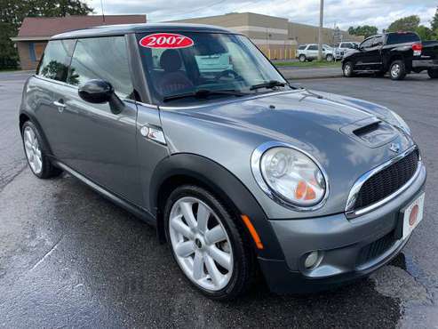 2007 MINI COOPER S! DUAL SUNROOF! HEATED LEATHER! WE DO FINANCING!!!!! for sale in N SYRACUSE, NY