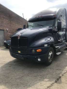 2006 Kenworth T2000 For Sale by Owner for sale in Chicago, IL