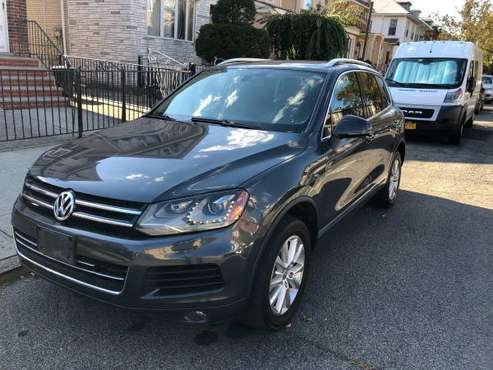 2013 Volkswagen Touareg Sport 4MOTION 3.0L TDI DIESEL V6 AWD SUV -... for sale in Brooklyn, NY