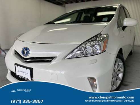 2014 Toyota Prius v - CLEAN TITLE & CARFAX SERVICE HISTORY! - cars & for sale in Milwaukie, OR
