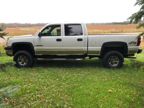 2003 Chevrolet 2500HD Crew Cab for sale in Waukau, WI