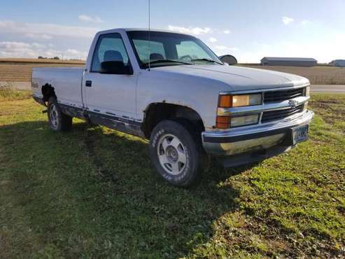 1997 Chevy 1500 Reg Cab 4x4 5SPD for sale in Canton, WI