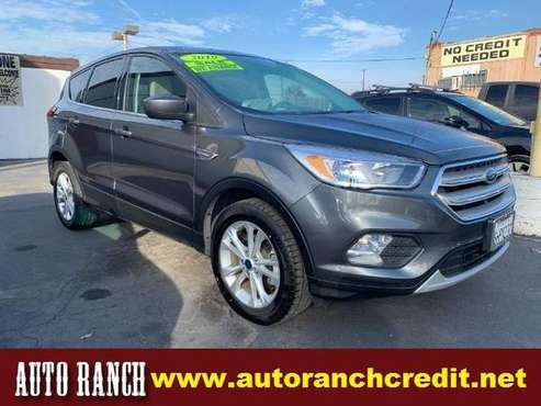 2019 Ford Escape SE EASY FINANCING AVAILABLE - cars & trucks - by... for sale in Santa Ana, CA