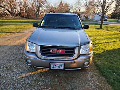 2003 gmc envoy SLT - cars & trucks - by owner - vehicle automotive... for sale in Stoughton, WI