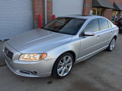 2010 VOLVO S80 !!RUNS &LOOKS GREAT!! - cars & trucks - by owner -... for sale in Lewisville, TX