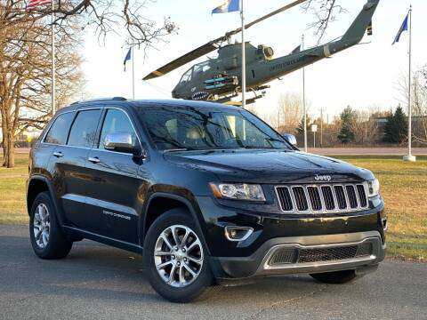 2014 Jeep Grand Cherokee Limited - cars & trucks - by dealer -... for sale in Shakopee, MN