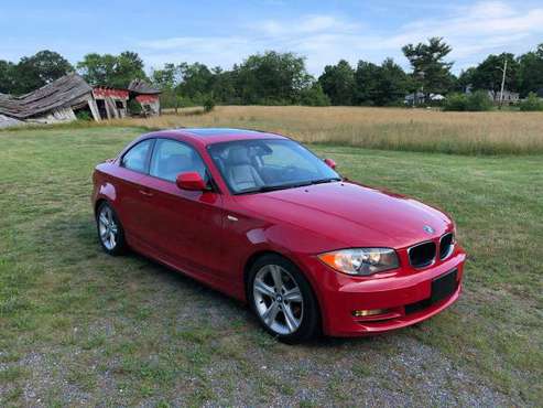 RARE BMW 128I, SPORT PACKAGE, 6 SPEED MANUAL - cars & trucks - by... for sale in Attleboro, VT