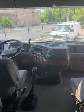 2001 volvo 760 - cars & trucks - by owner - vehicle automotive sale for sale in Hickory Hills, IL