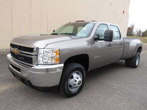 ** 2013 CHEVY SILVERADO 3500 * 4X4 * 27K MILES * LONG BED * DUALLY... for sale in Fort Oglethorpe, AL