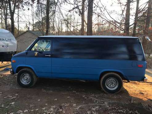 Carpet cleaning van for sale in Troutman, NC