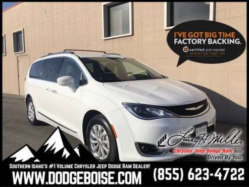 2018 Chrysler Pacifica Touring L LEATHER! BLIND SPOT ALERT! for sale in Boise, ID