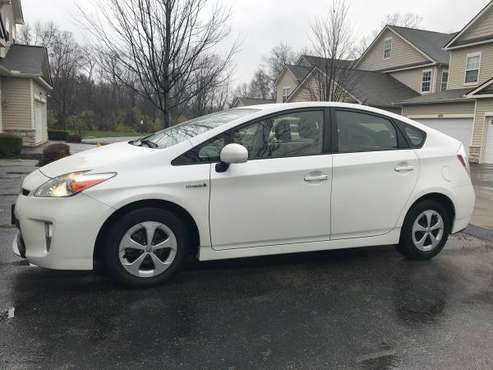 2012 Toyota Prius 60K Miles Navigation+Leather Seats+Back up camera... for sale in Columbus, OH