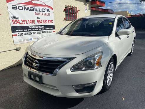 2013 NISSAN ALTIMA,, CLEAN TITLE,, GREAT CAR,, MUST SEE,, $1000... for sale in west park, FL