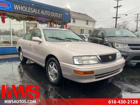 1997 Toyota Avalon--A lot of life left for sale in Grand Rapids, MI