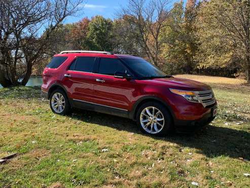 2015 Ford Explorer Red Leather Clean - cars & trucks - by owner -... for sale in Brookfield, MO