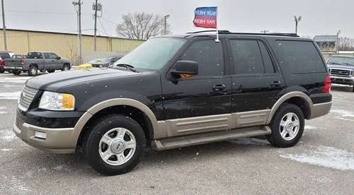 2004 Ford Expedition - cars & trucks - by dealer - vehicle... for sale in Wichita, KS