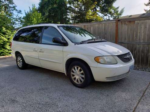 2003 Chrysler Town & Country EX for sale in West Linn, OR