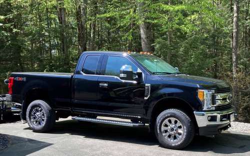 2017 Ford F350 Super Duty XLT 4 x 4 Supercab w Plow 7 K original for sale in Epping, NH