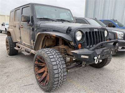 2010 JEEP WRANGLER UNLIMITED RUBICON 4X4 - - by dealer for sale in NORMAN, AR