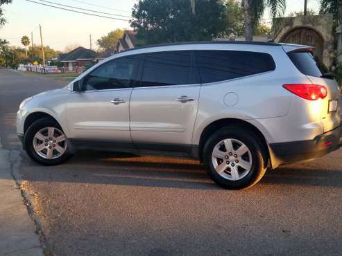 2010 chevy traverse - cars & trucks - by owner - vehicle automotive... for sale in Mission, TX