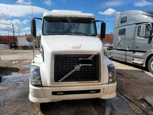 2008 Volvo Truck for Sale for sale in Melrose Park, IL