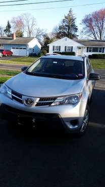 2014 Toyota Rav 4 Silver Clean for sale in Stratford, CT