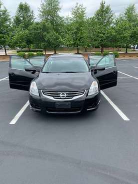 2010 Nissan Altima for sale clean title for sale in Raleigh, NC
