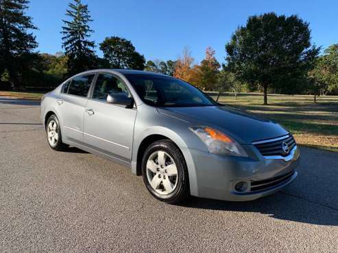2007 NISSAN ALTIMA - cars & trucks - by dealer - vehicle automotive... for sale in Attleboro, RI