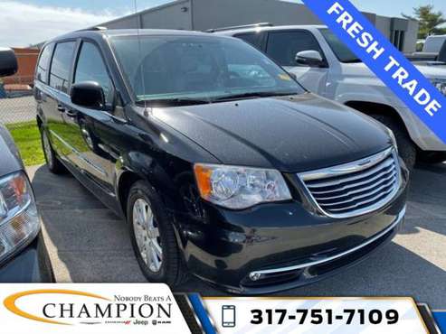 2013 Chrysler Town & Country FWD 4D Passenger Van/Minivan/Van To for sale in Indianapolis, IN