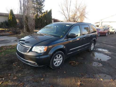 2012 town and country 117000 - cars & trucks - by owner - vehicle... for sale in Spokane, WA