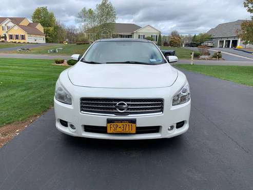 2011 Nissan Maxima SV for sale in Camillus, NY