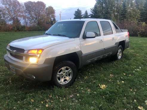 2002 Chevy Avalanche for sale in horace, ND