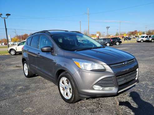 2014 FORD ESCAPE SE CLEAN CARFAX HIGHLY OPTIONED GUARANTEED... for sale in Riverview, MI