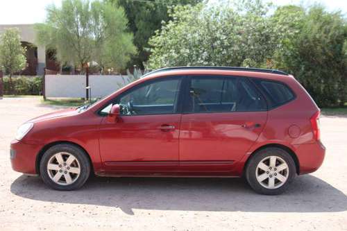 2008 Kia Rondo - cars & trucks - by owner - vehicle automotive sale for sale in Tubac, AZ
