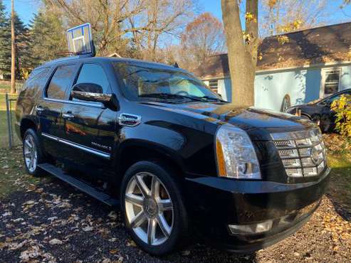 2009 Cadillac Escalade—hybrid - cars & trucks - by owner - vehicle... for sale in Waterford, MI