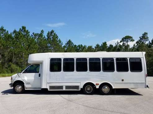1999 Chevrolet Express G3500 Wheelchair 29 Passenger Bus Tinted Glass for sale in Palm Coast, FL