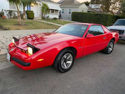 1988 Pontiac Firebird V8 - cars & trucks - by owner - vehicle... for sale in Los Angeles, CA