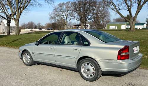 2003 Volvo S80 - cars & trucks - by owner - vehicle automotive sale for sale in Reasnor, IA