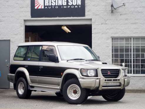 1996 Mitsubishi Pajero 4M40 LWB - - by dealer for sale in Seattle, WA