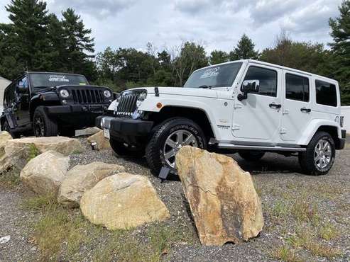 2015 JEEP WRANGLER SAHARA ONLY 9K MILES LOADED!!!! - cars & trucks -... for sale in Whitinsville, MA
