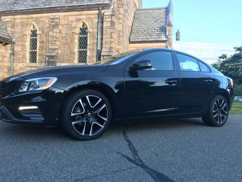 2017 VOLVO S60 AWD DYNAMIC MODEL 1 OWNER ONLY 18k Miles - cars &... for sale in Dearing, MA
