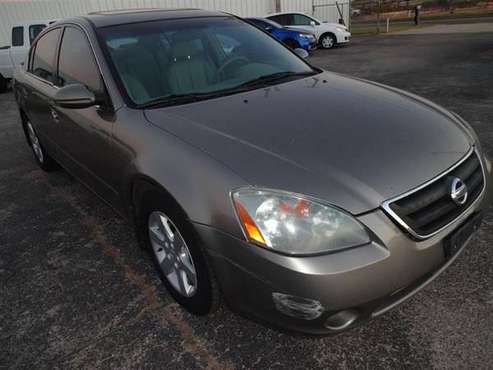 2002 Nissan Altima 2.5 S - cars & trucks - by dealer - vehicle... for sale in Oklahoma City, OK