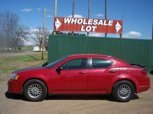 2013 DODGE AVENGER SE SHARP LOOKING RED CAR IN GREAT CONDITION for sale in Little Falls, MN