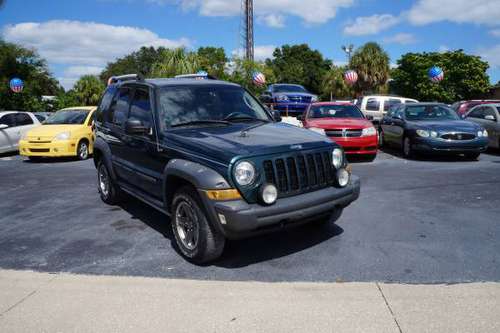 2005 JEEP LIBERTY RENEGADE SUV for sale in Clearwater, FL