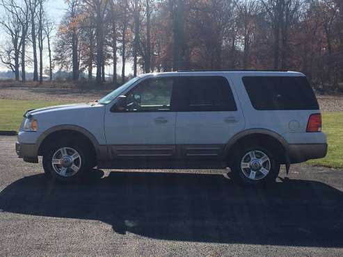 2003 Ford Expedition Eddie Bauer 4X4 3rd row169,000 miles only $6450... for sale in Chesterfield Indiana, IN