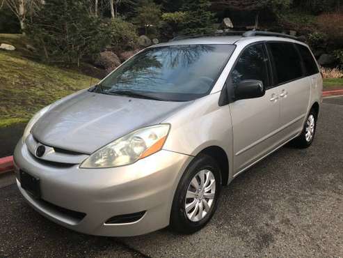2006 Toyota Sienna LE - Local Trade, Clean title, Affordable for sale in Kirkland, WA
