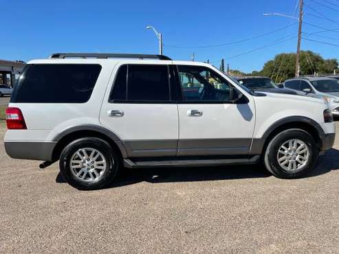 2011 Ford Expedition 3000 Down/enganche - - by for sale in Brownsville, TX